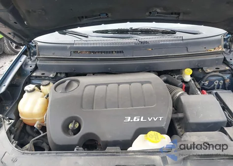 2014 Dodge Journey Sxt z USA, uszkodzony, nr VIN 3C4PDDBG9ET226441